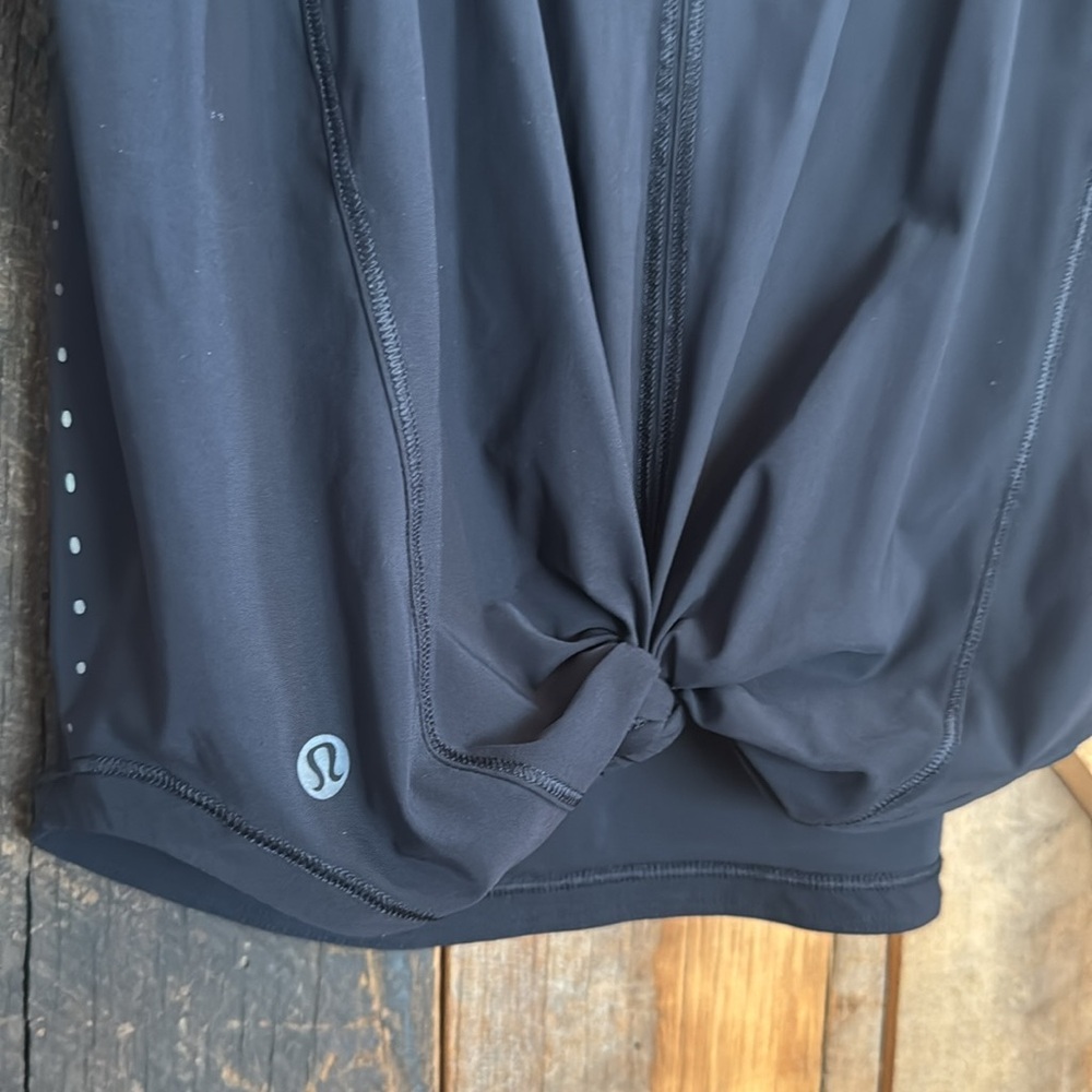 Lululemon Tank - Picture 6 of 8